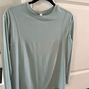 Lululemon Modal Pleated Back Long Sleeve T-Shirt